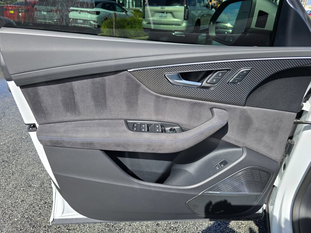New 2026 Audi RS Q8 performance AWD/4WD image 19