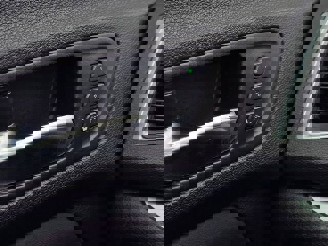 Used 2017 Acura TLX image 29