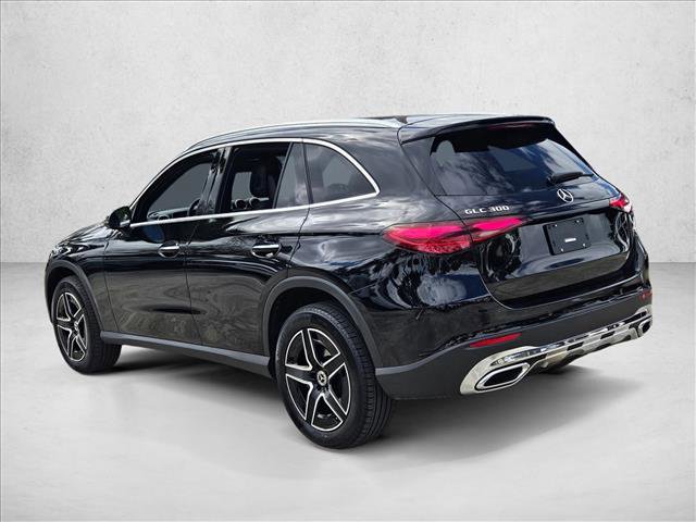 Used 2026 Mercedes-Benz GLC 300 image 8