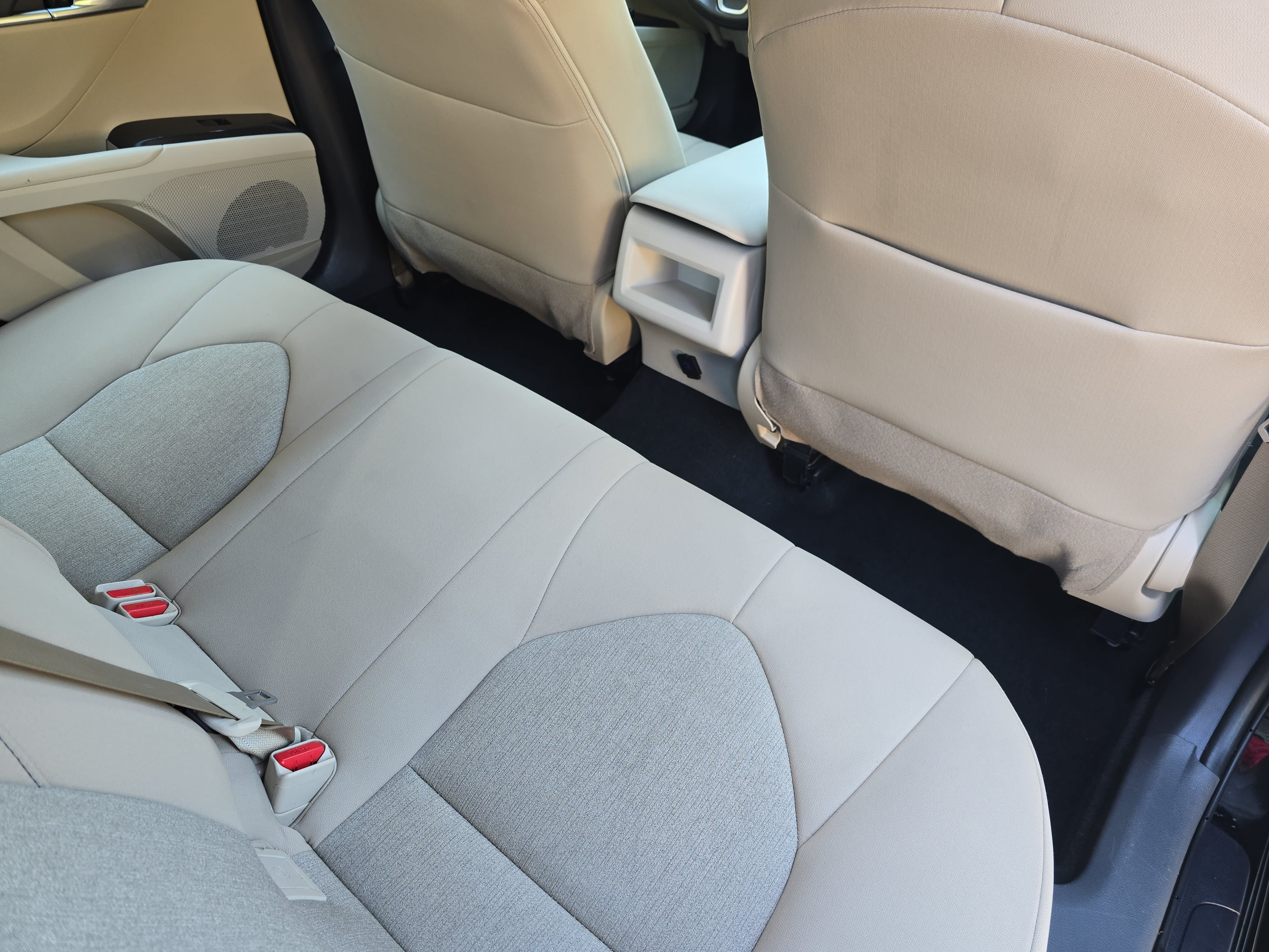 Certified 2024 Toyota Camry LE FWD image 11