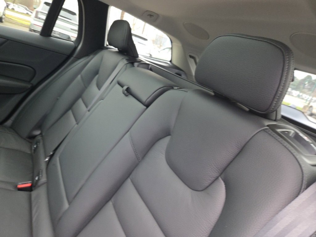 New 2026 Volvo V60 B5 Cross Country Plus w/ Protection Package Premier image 6