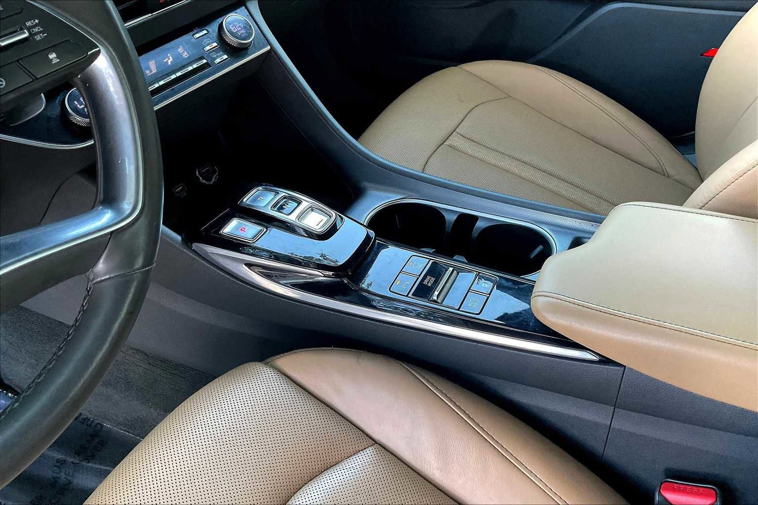 Used 2021 Hyundai Sonata Limited image 16