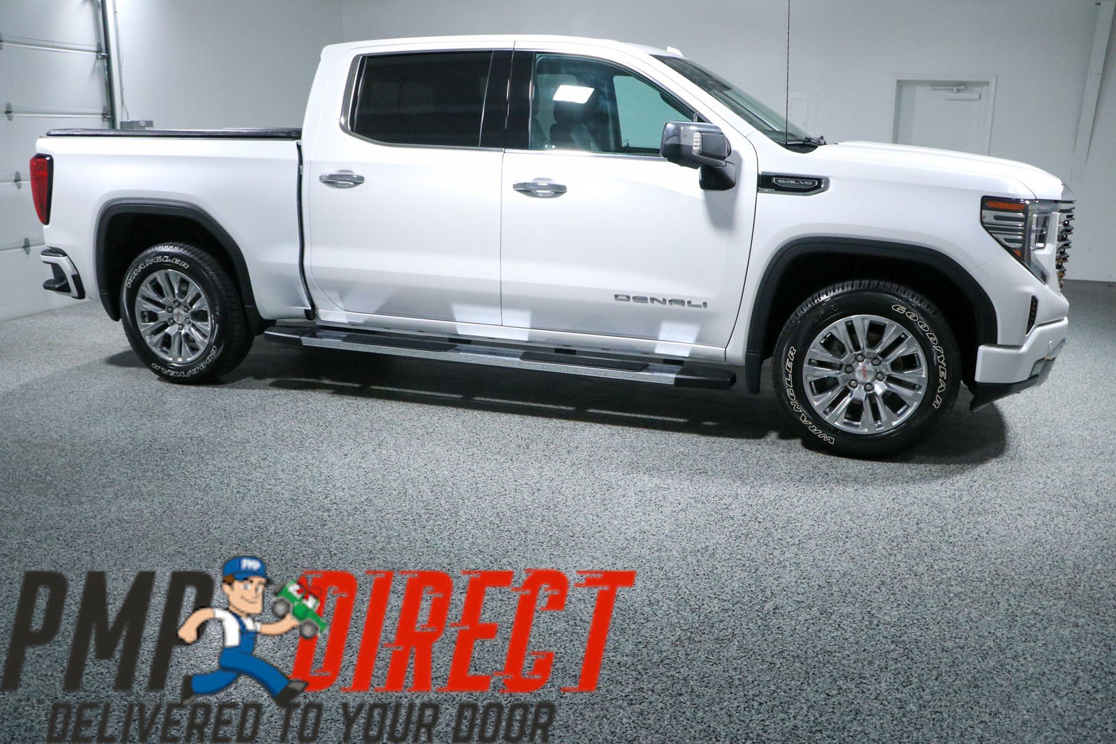 Used 2023 GMC Sierra 1500 Denali AWD/4WD image 6