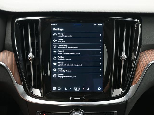 Used 2025 Volvo S60 B5 Plus image 15