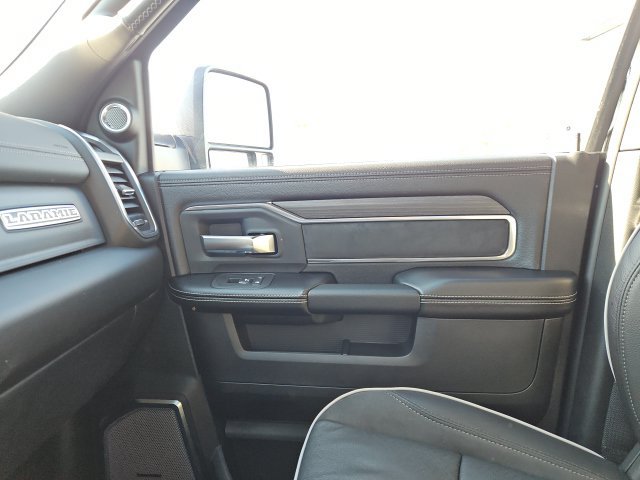 New 2026 RAM 2500 Laramie AWD/4WD image 42