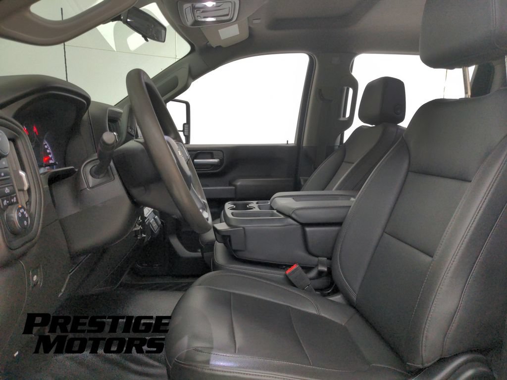 Used 2021 Chevrolet Silverado 2500 W/T AWD/4WD image 14