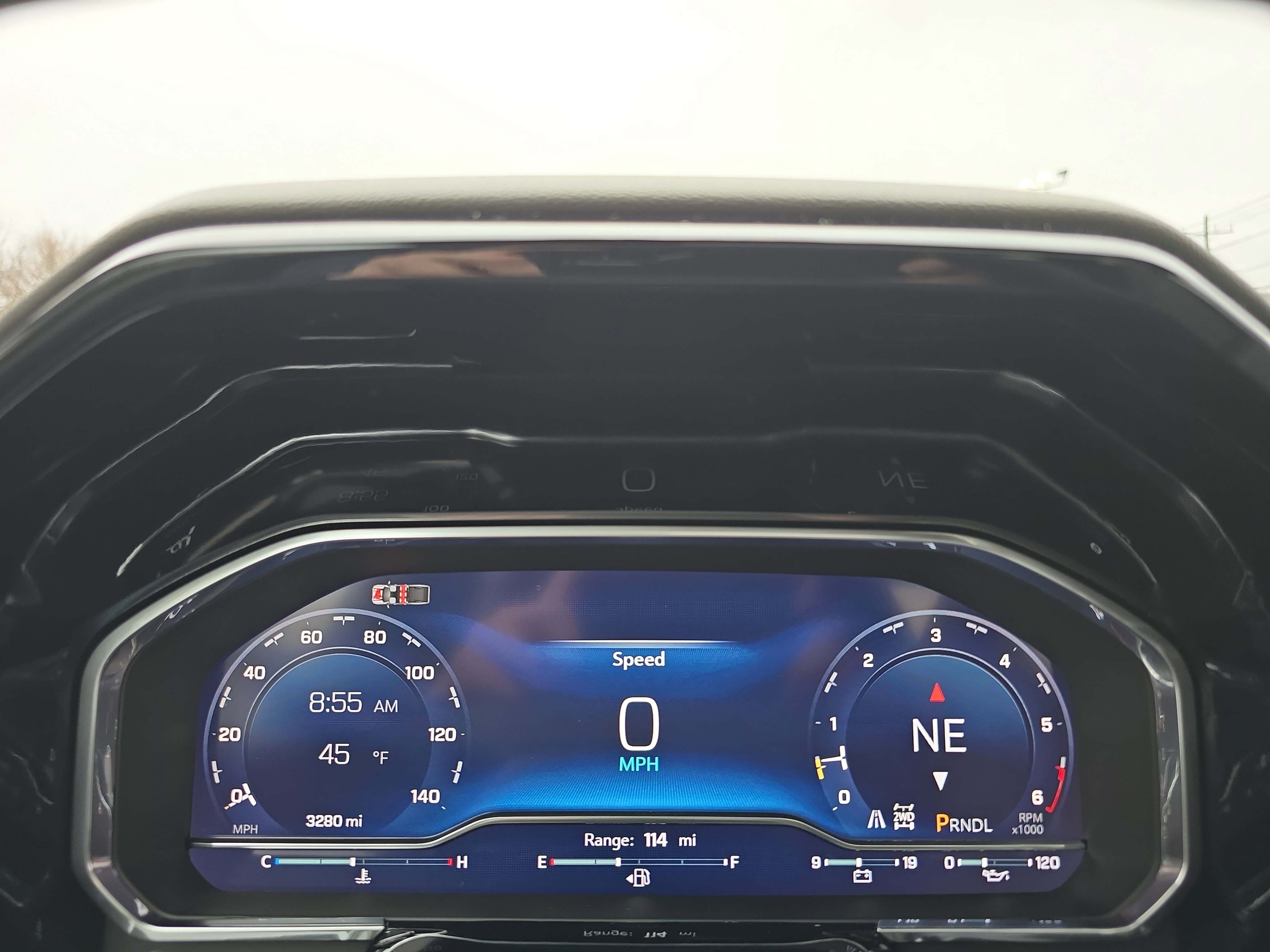 Used 2025 Chevrolet Silverado 2500 ZR2 w/ Technology Package image 28