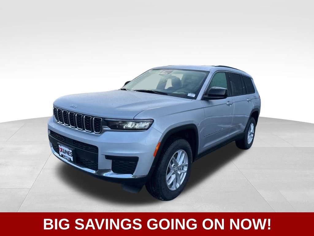 New 2025 Jeep Grand Cherokee L Laredo image 4