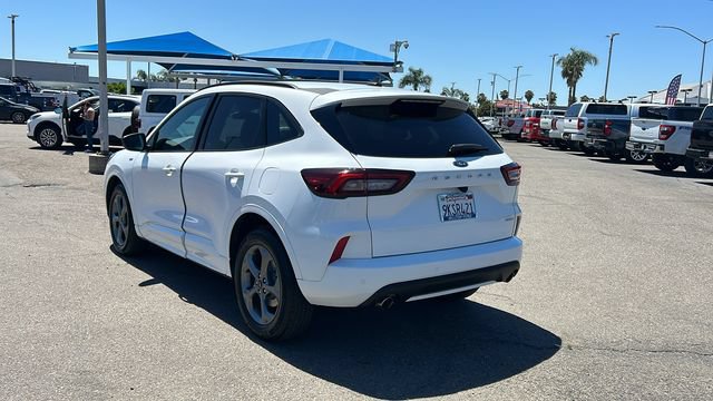 Certified 2023 Ford Escape ST-Line w/ Tech Pack #1 AWD/4WD image 5
