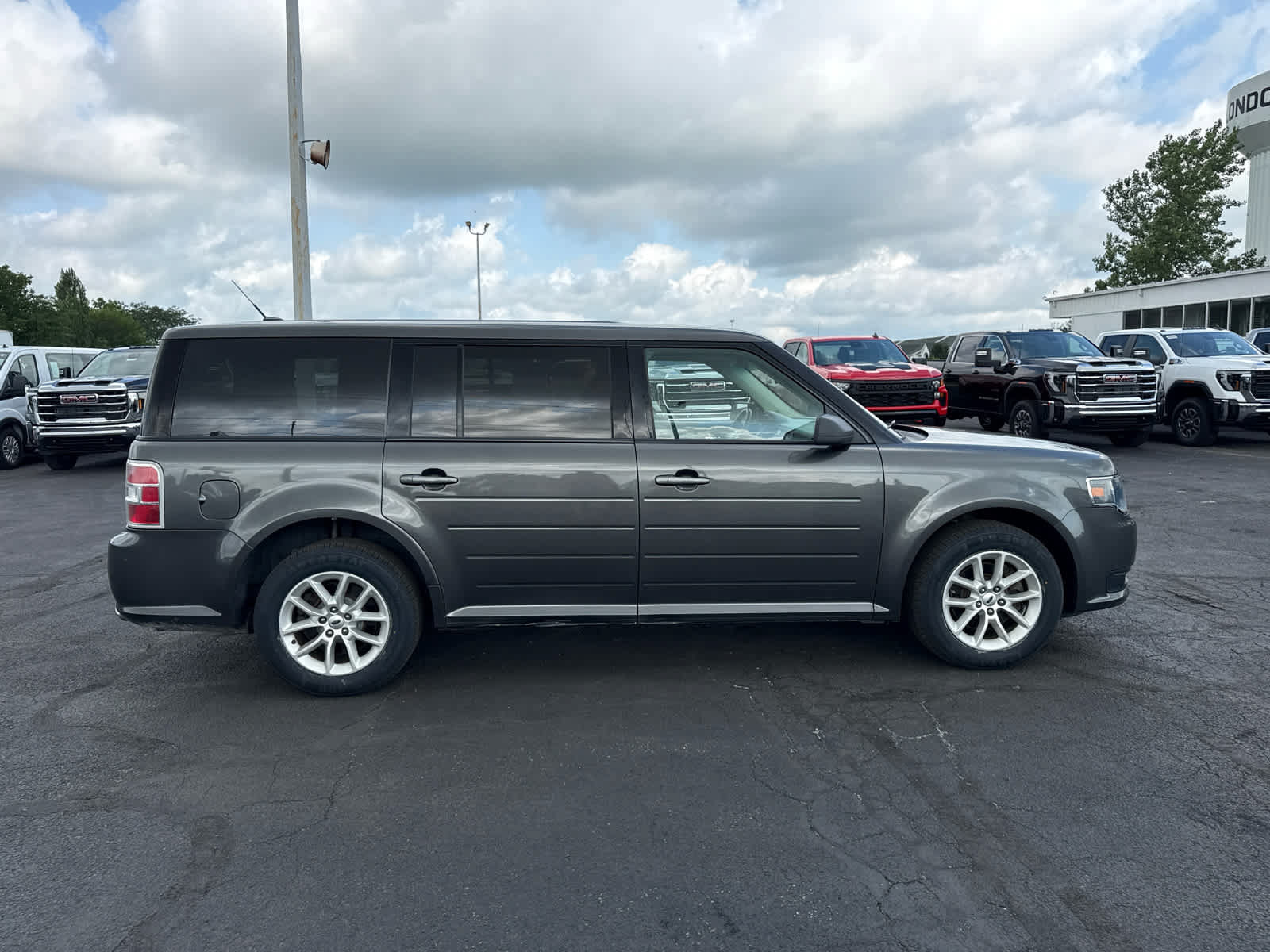 Used 2019 Ford Flex SE FWD image 6