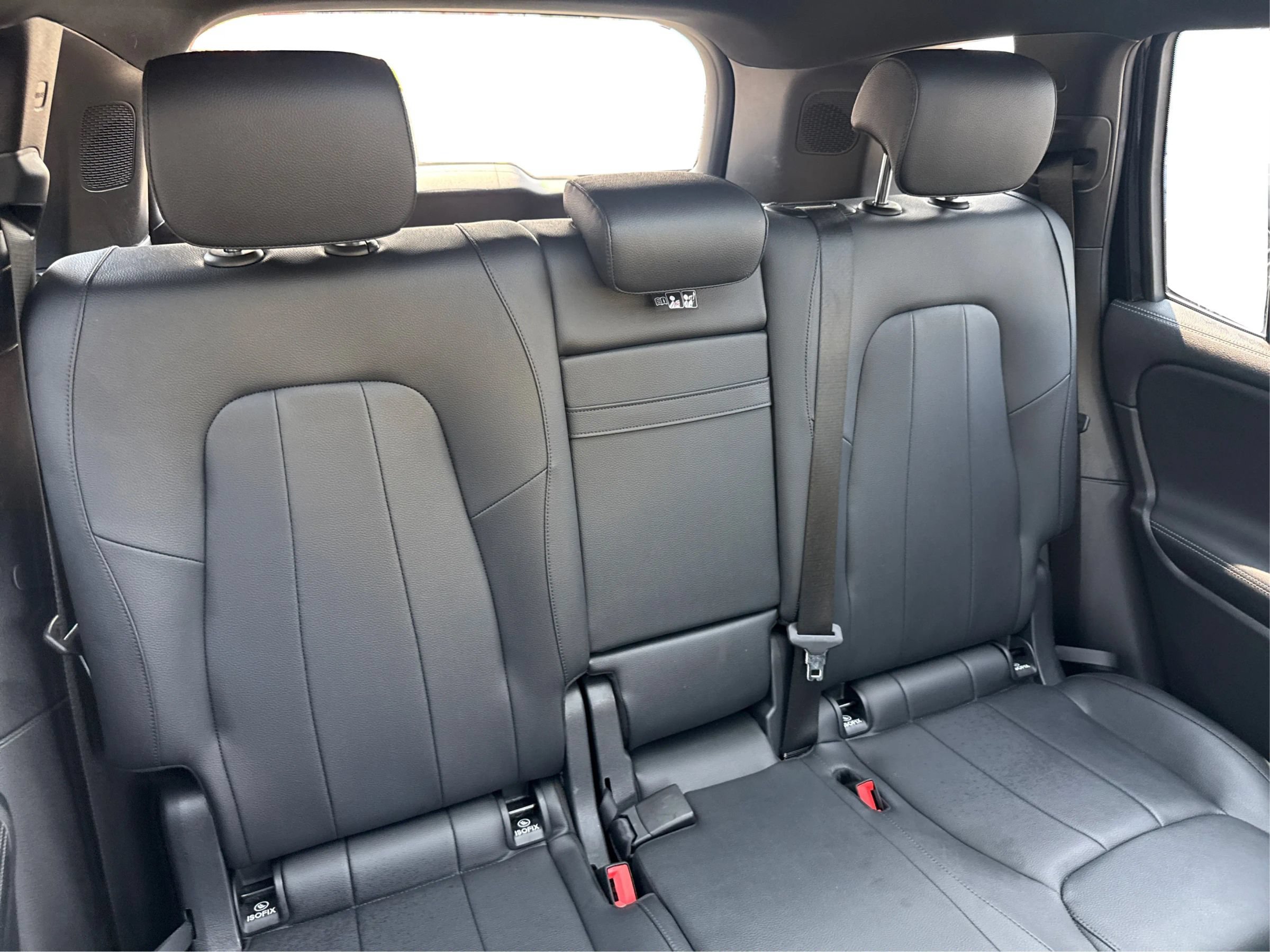 Used 2023 Mercedes-Benz EQB 350 4MATIC SUV w/ Pinnacle Package image 12
