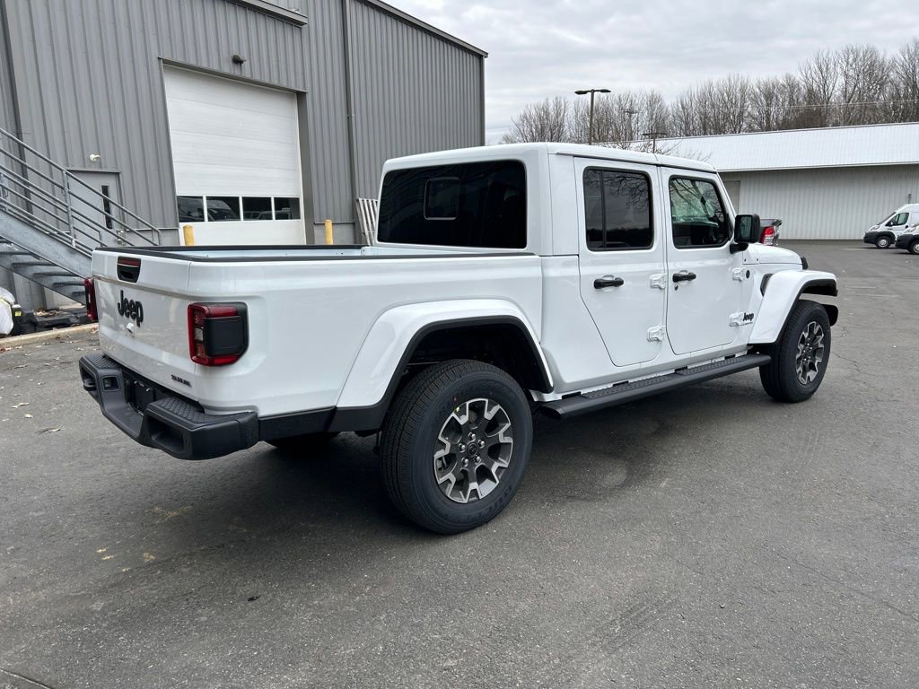 New 2026 Jeep Gladiator Sport AWD/4WD image 3