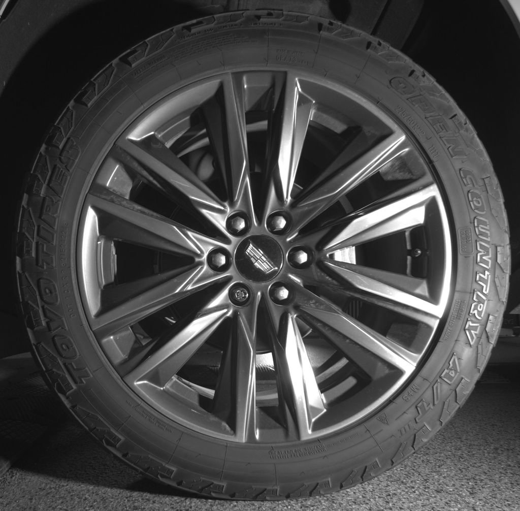 Used 2022 Cadillac Escalade Sport Platinum AWD/4WD image 9