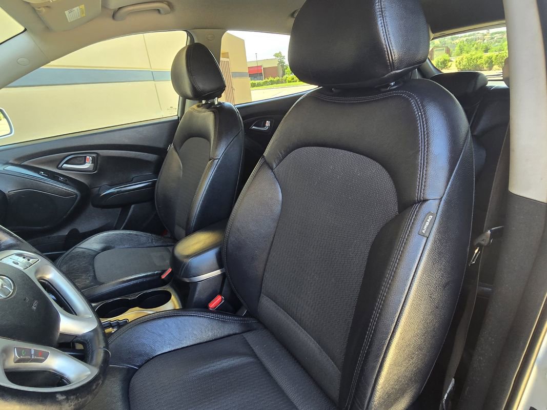 Used 2013 Hyundai Tucson GLS image 13