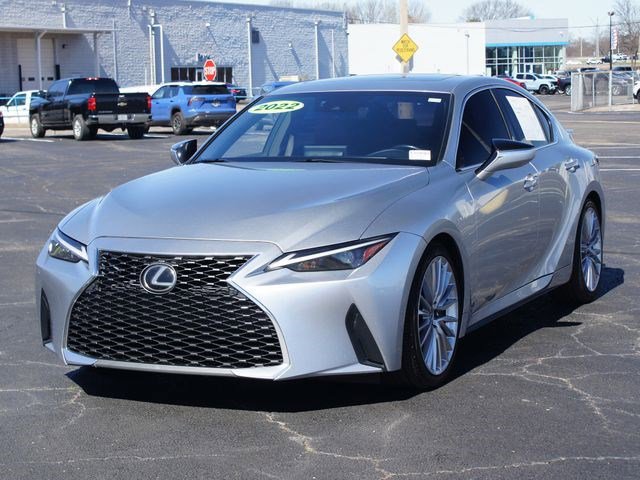 Used 2022 Lexus IS 300 w/ Premium Package image 2