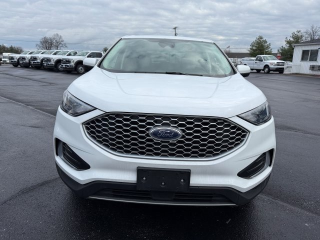 Used 2024 Ford Edge SEL image 2