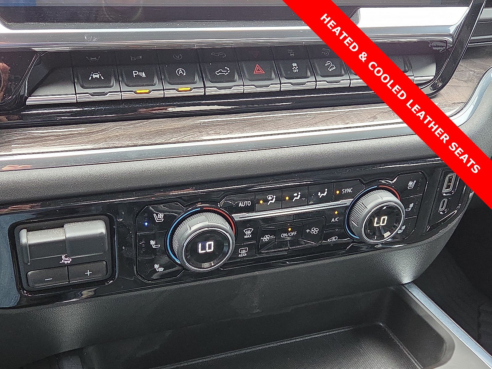 Used 2023 Chevrolet Silverado 1500 LTZ image 19