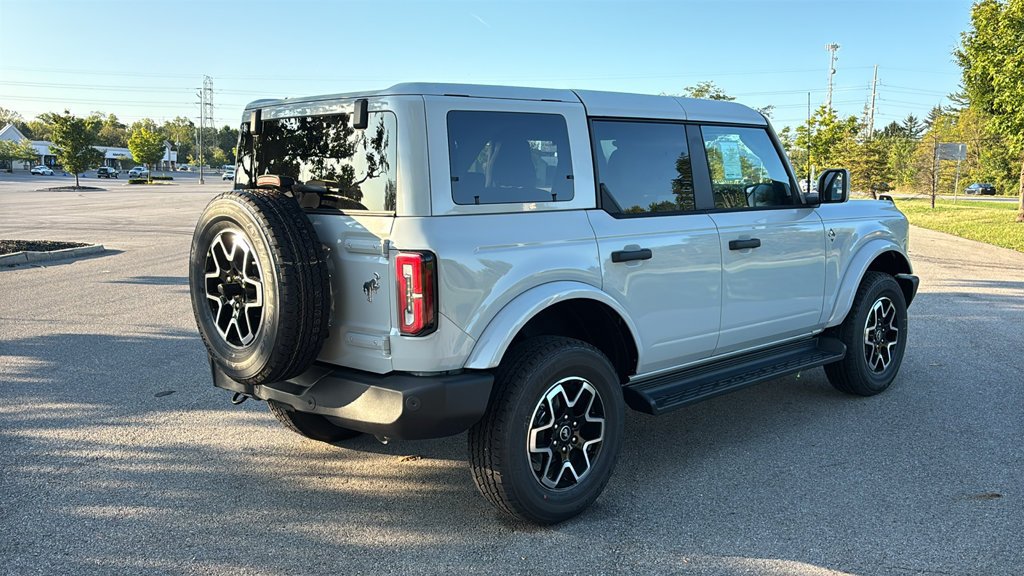 New 2026 Ford Bronco Outer Banks AWD/4WD image 28