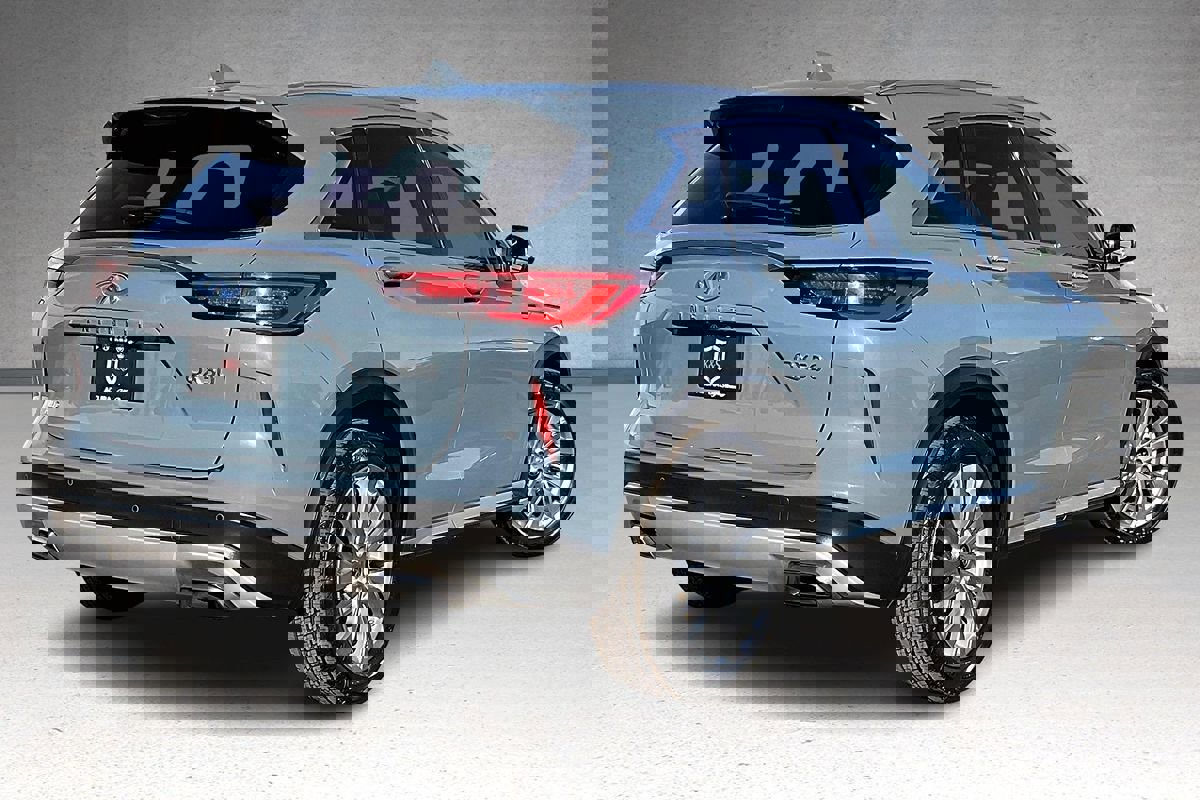 Used 2024 INFINITI QX50 Luxe image 33