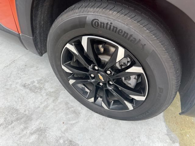 Used 2022 Chevrolet TrailBlazer LT w/ Driver Confidence Package AWD/4WD image 4