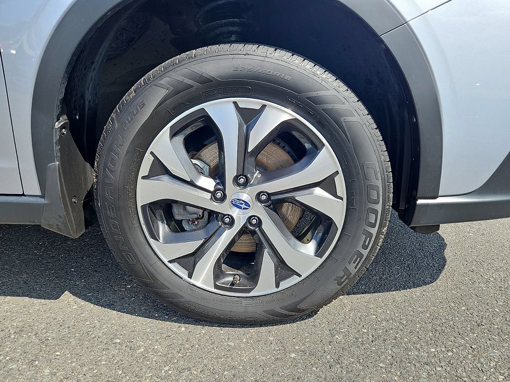 Used 2020 Subaru Outback Limited AWD/4WD image 8