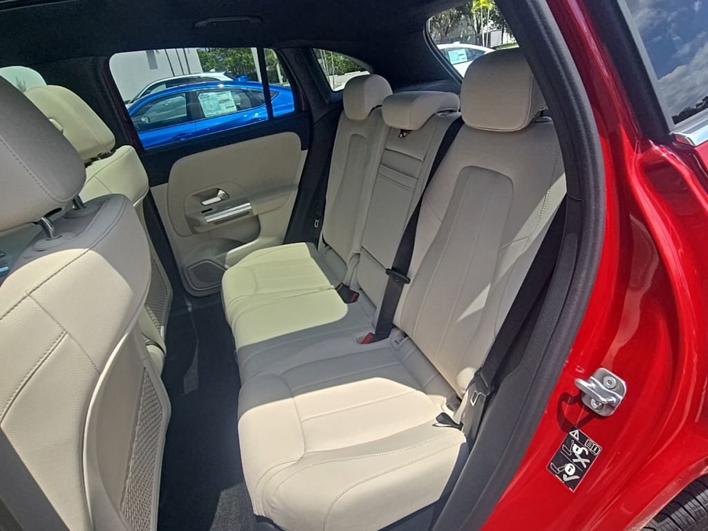 Used 2026 Mercedes-Benz GLA 250 image 26