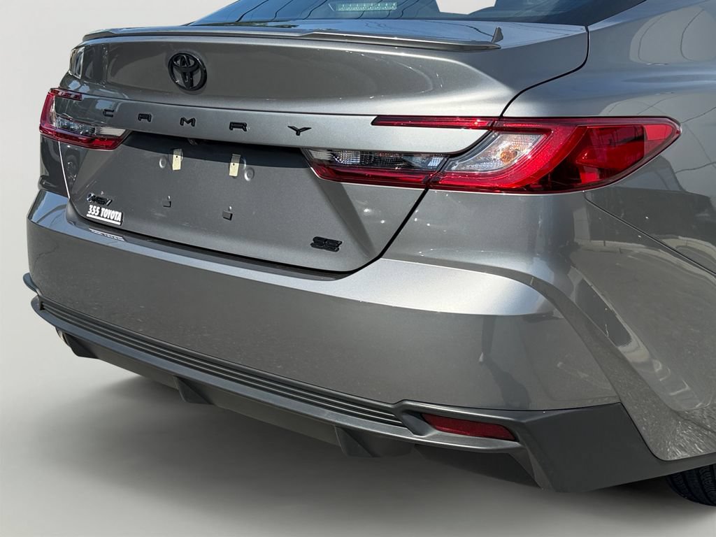 Used 2026 Toyota Camry SE w/ Convenience Package FWD image 10