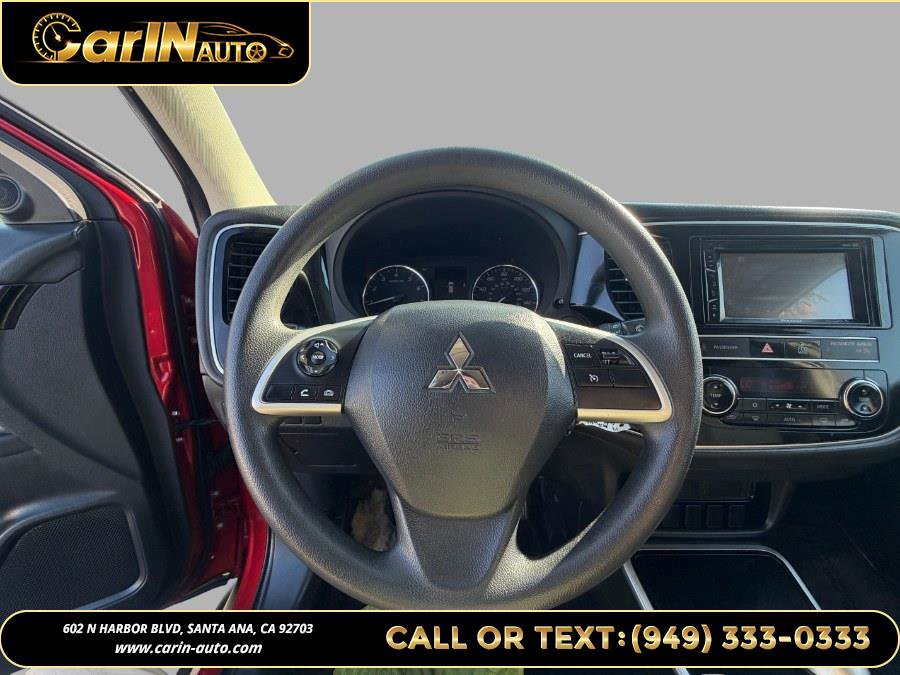 Used 2019 Mitsubishi Outlander ES image 18