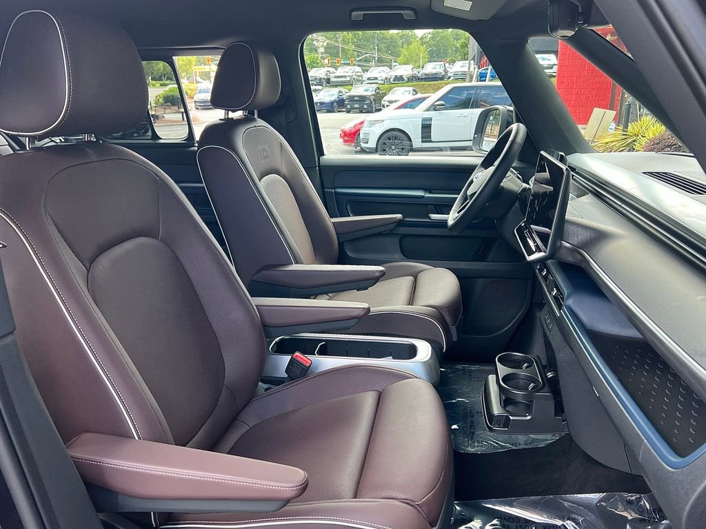 Used 2025 Volkswagen ID. Buzz Pro S image 31