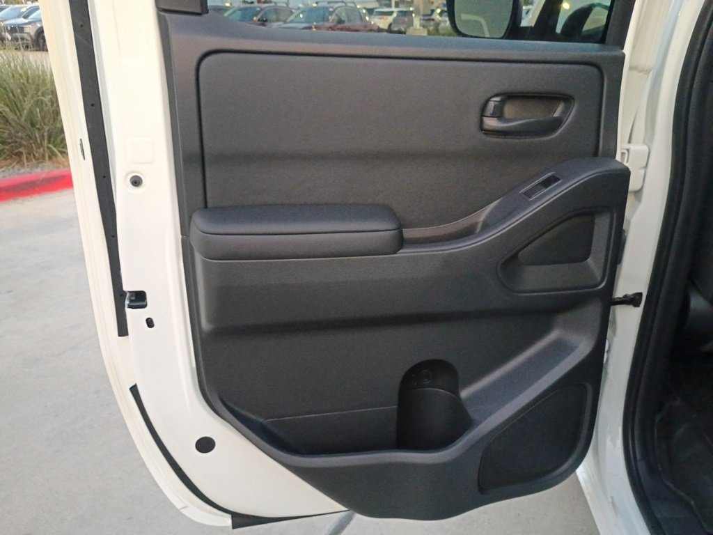 New 2026 Nissan Frontier SV w/ Tow Package image 21