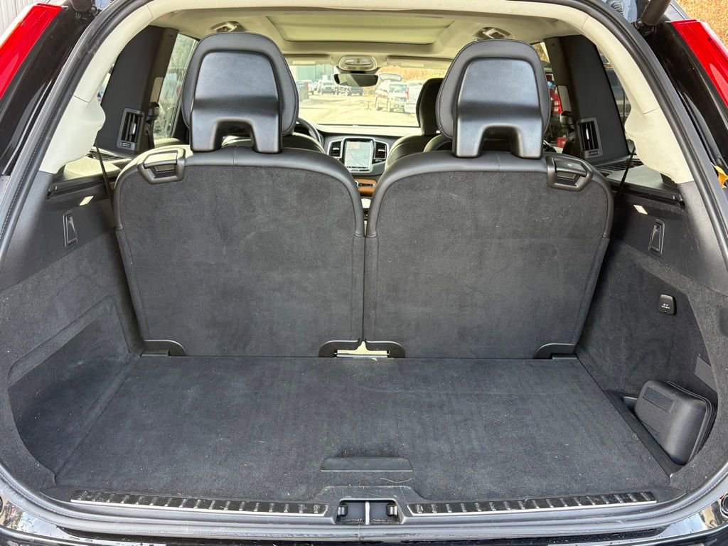 Used 2023 Volvo XC90 B6 Plus w/ Protection Package Premier image 13