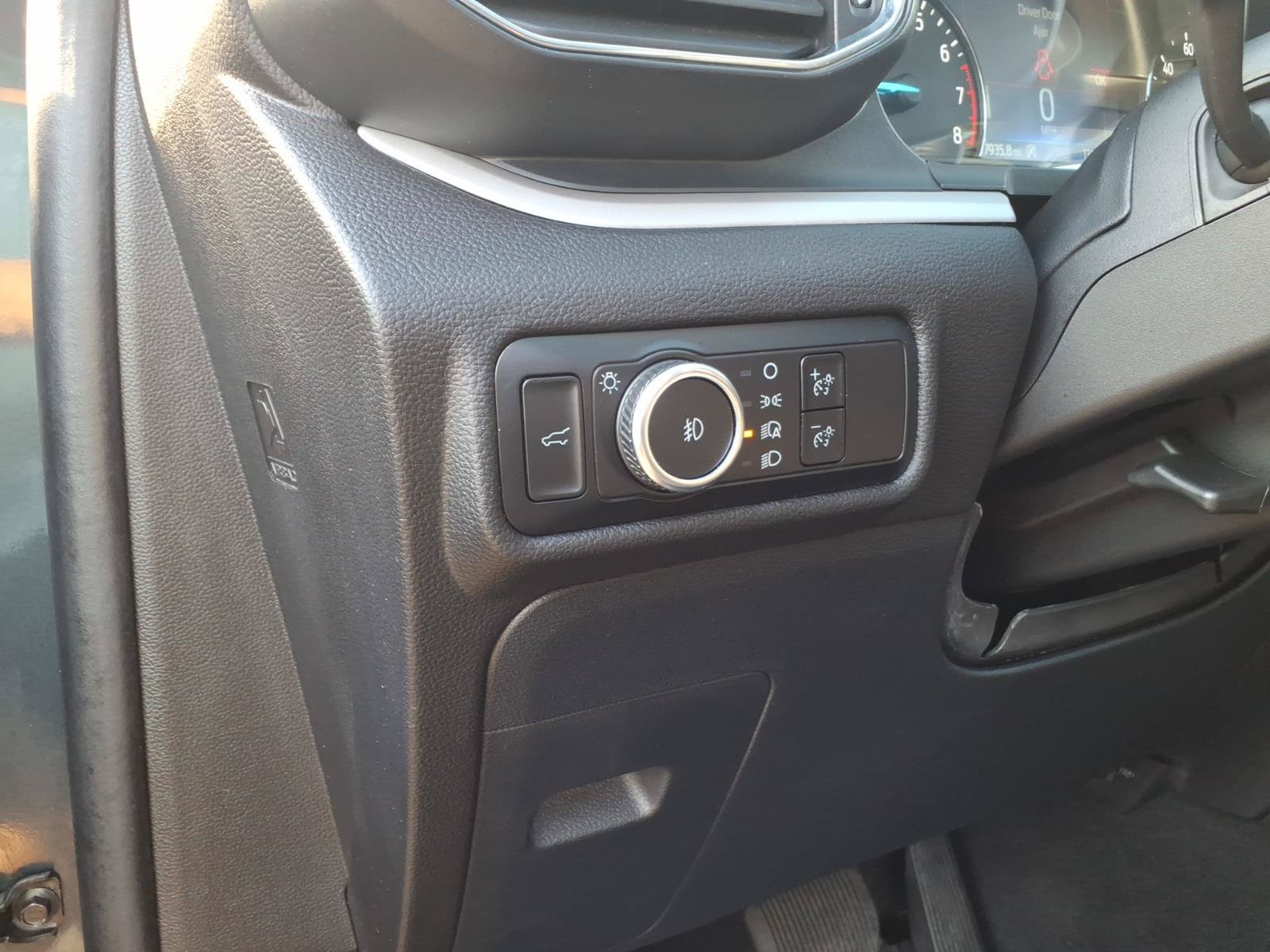 Used 2024 Ford Explorer XLT w/ Equipment Group 202A AWD/4WD image 19