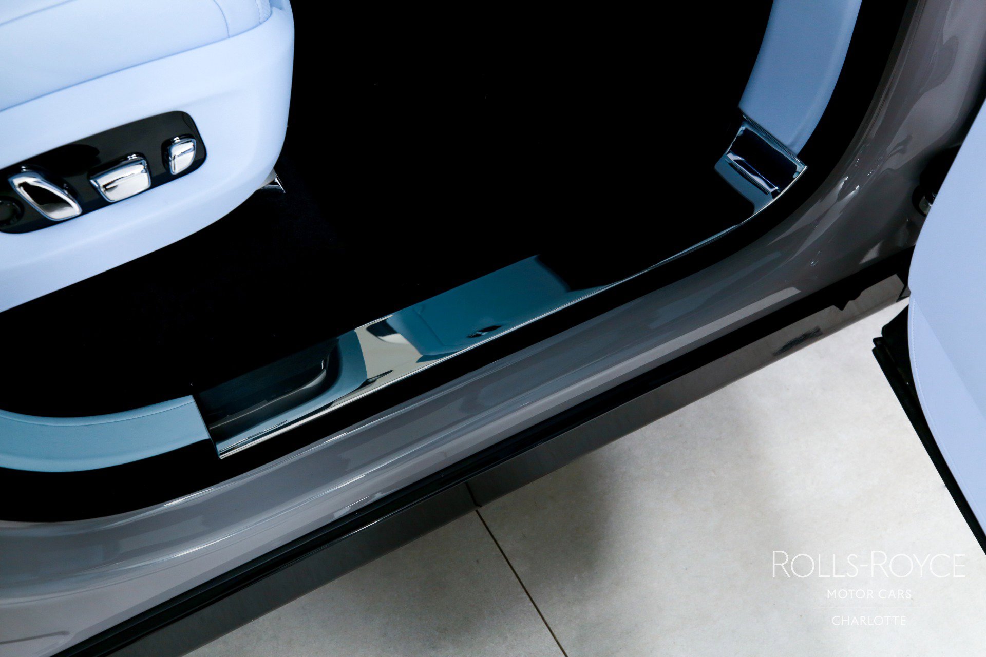 New 2026 Rolls-Royce Cullinan image 36