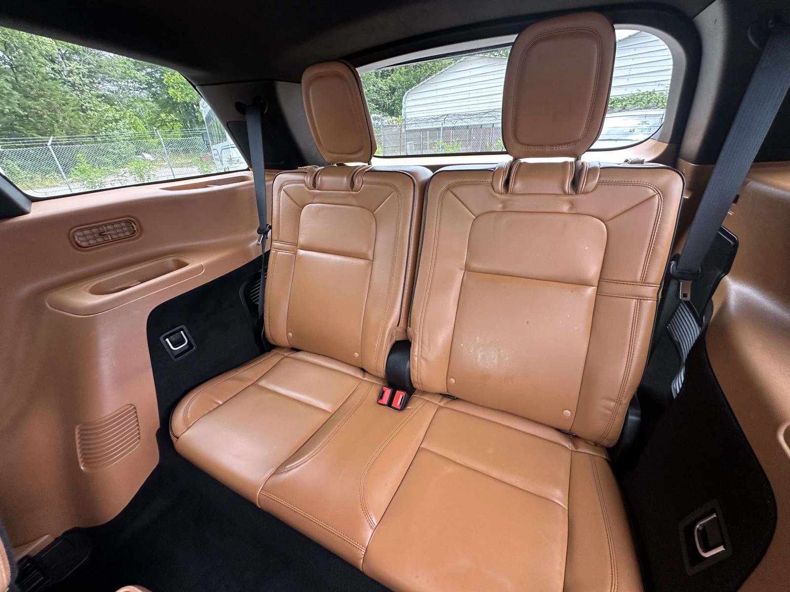 Used 2021 Lincoln Aviator Black Label w/ Dynamic Handling Package AWD/4WD image 28