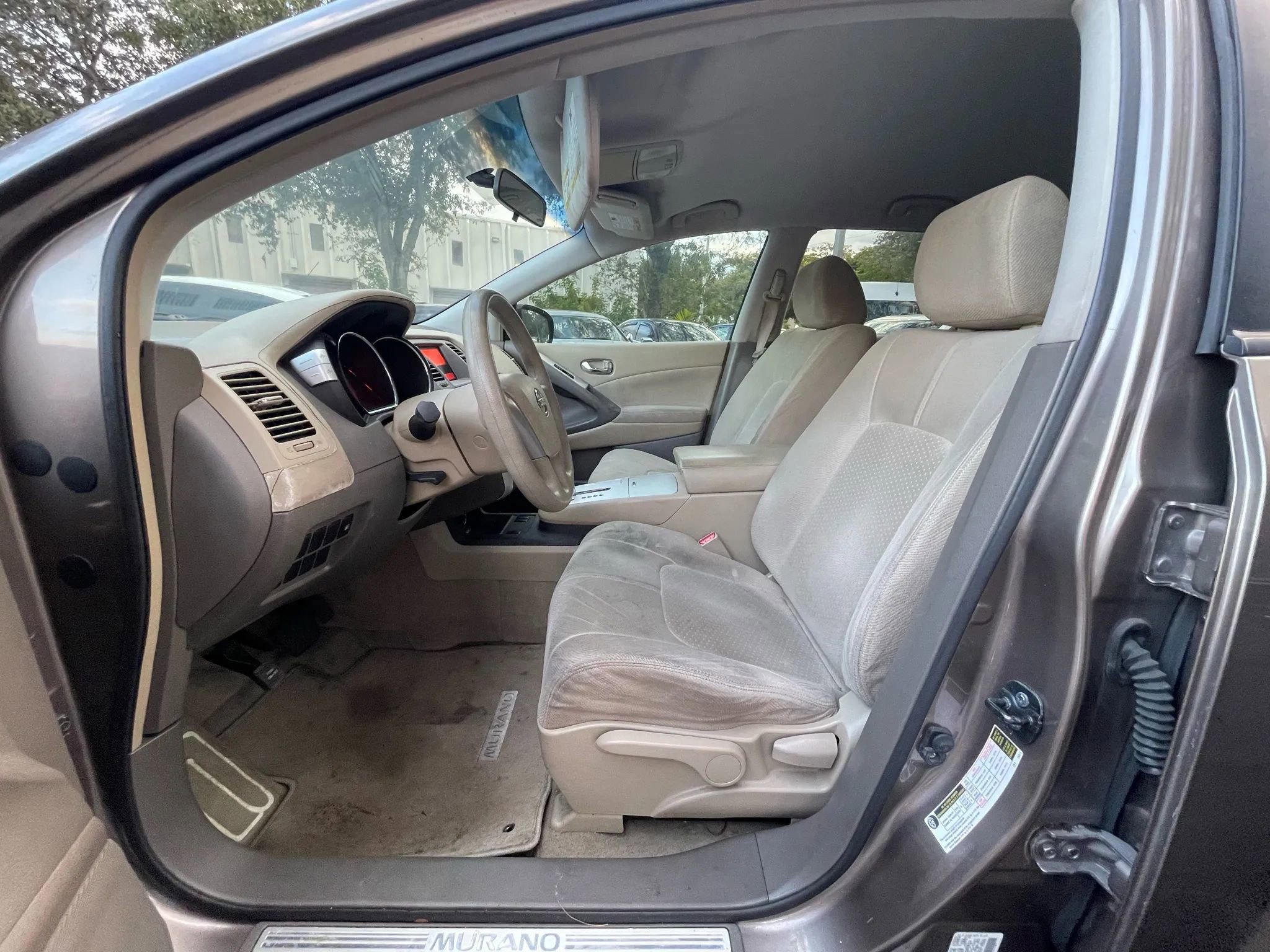 Used 2010 Nissan Murano S image 28