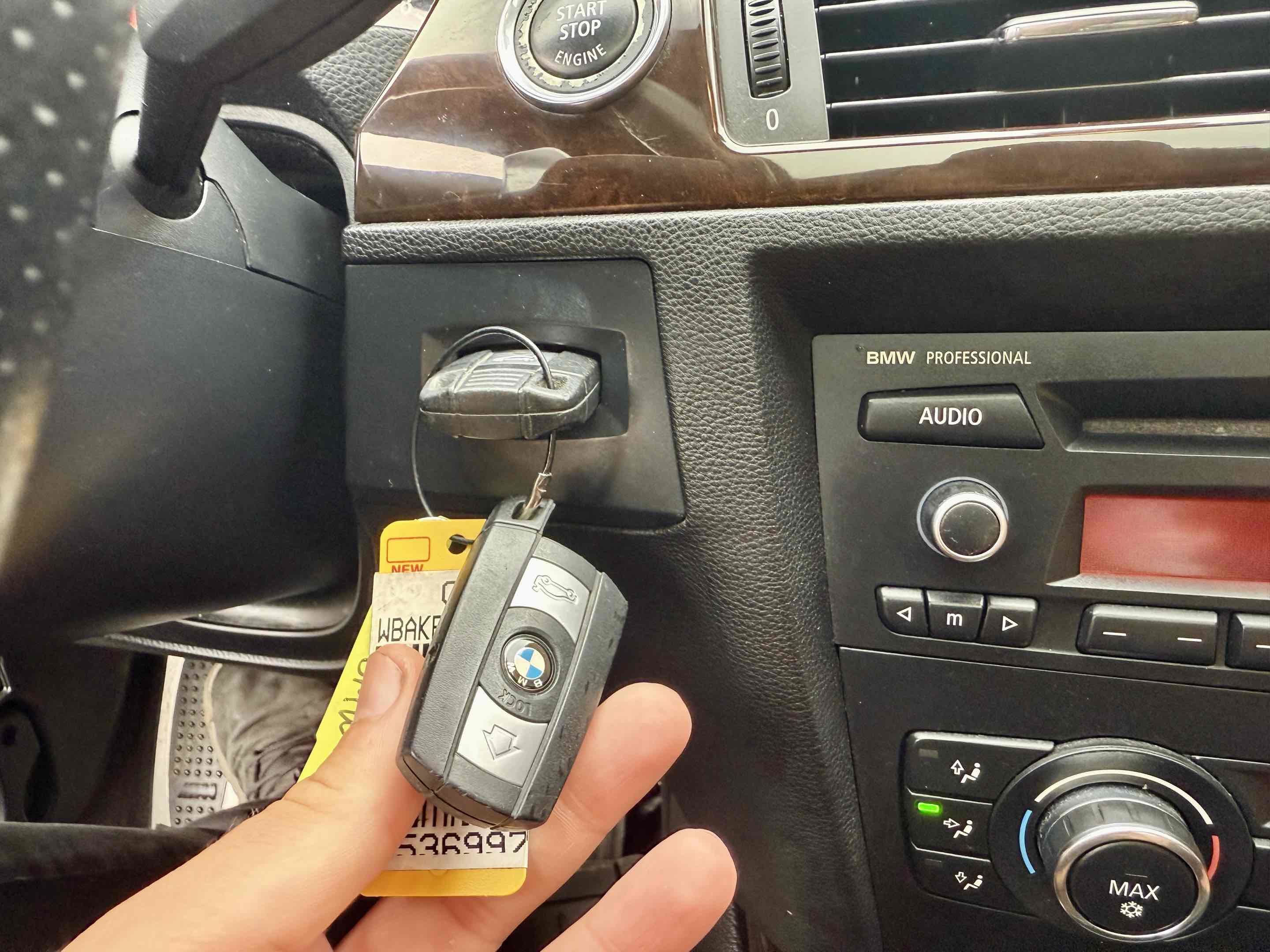 Used 2011 BMW 328i xDrive Coupe image 41