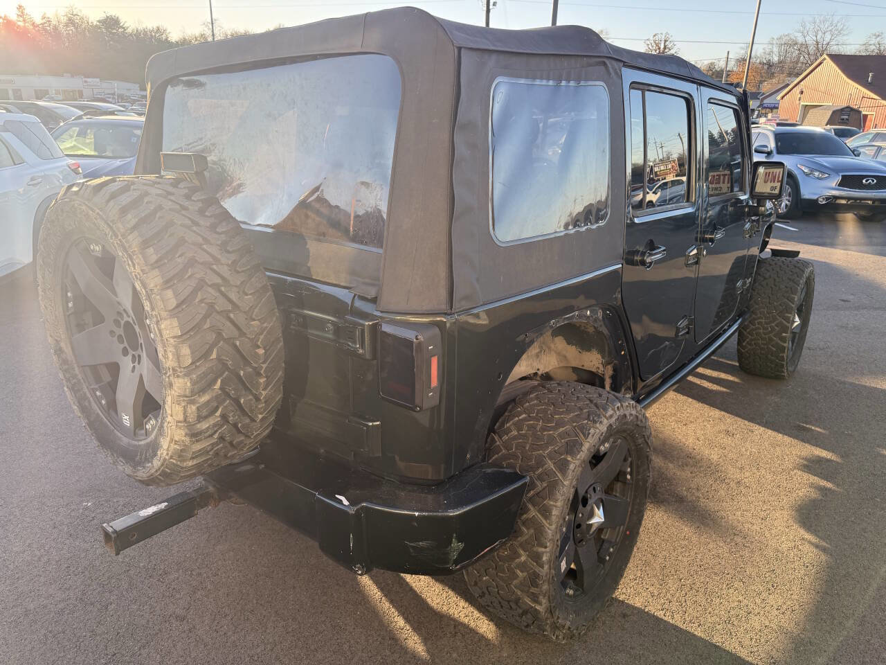 Used 2011 Jeep Wrangler Unlimited Rubicon w/ Dual Top Group image 6