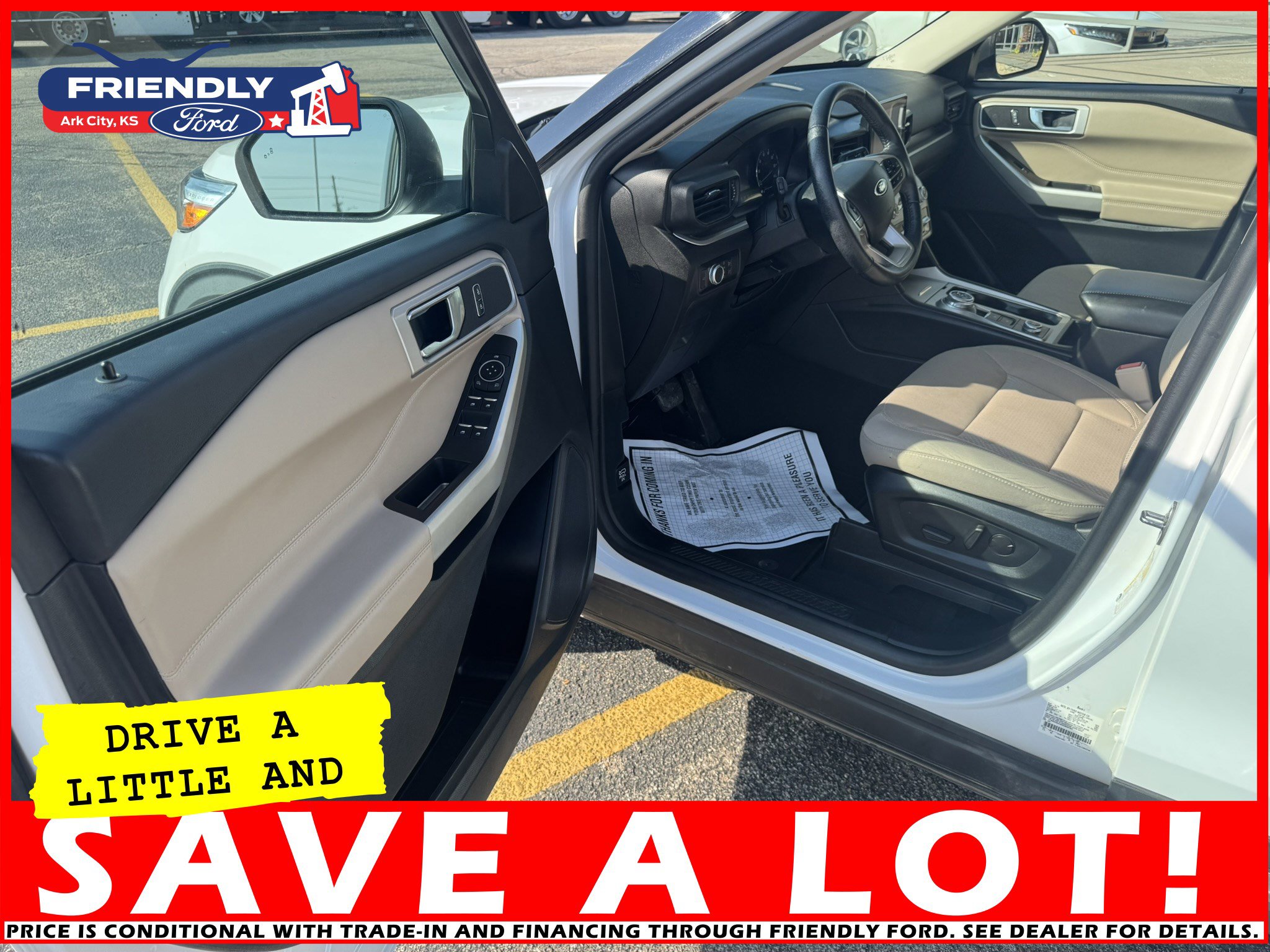 Used 2022 Ford Explorer XLT image 12