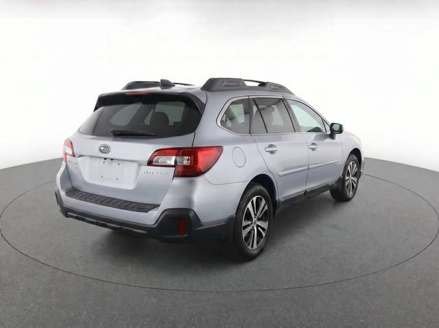Used 2019 Subaru Outback 2.5i Limited AWD/4WD image 5