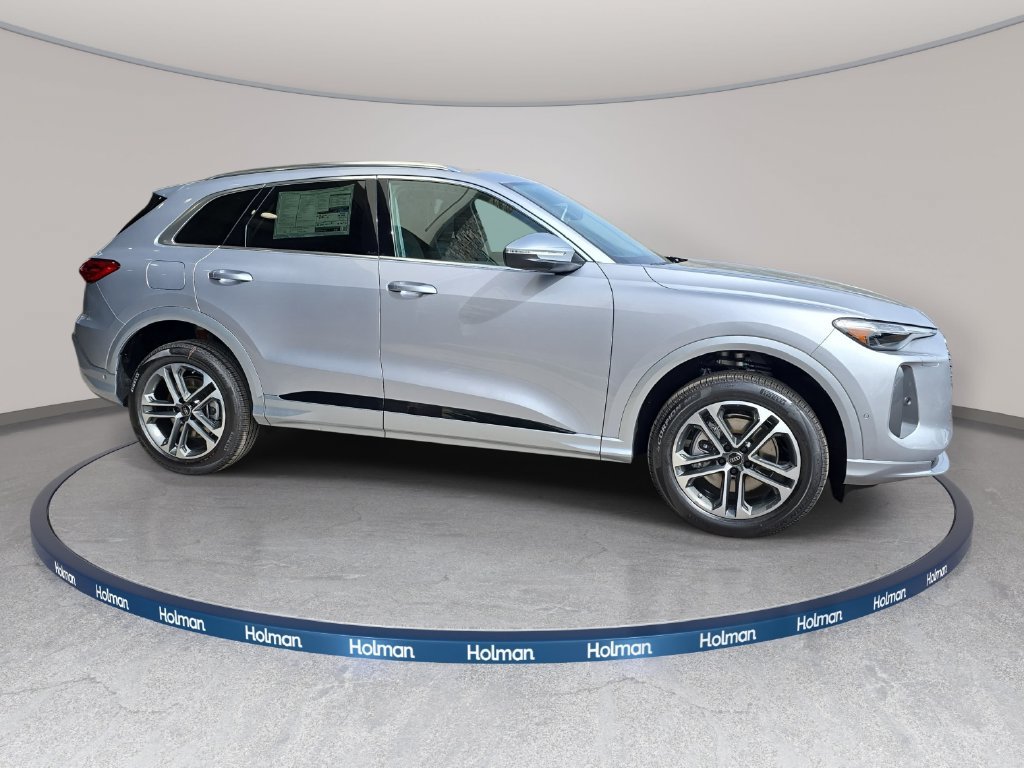 New 2026 Audi Q5 Premium Plus AWD/4WD image 4