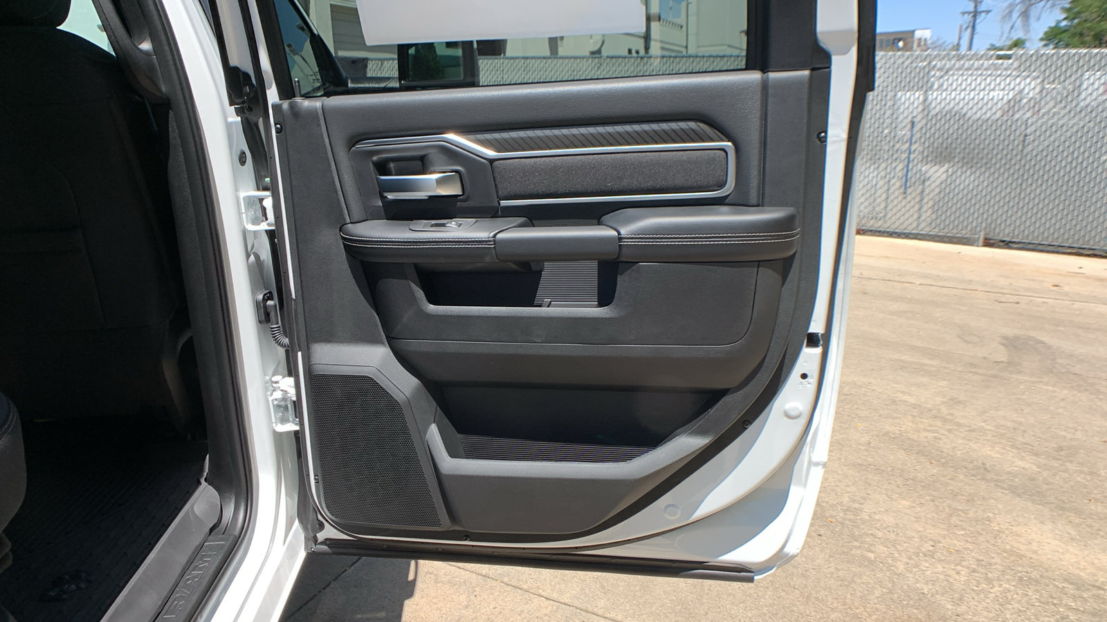 New 2026 RAM 2500 Big Horn AWD/4WD image 24