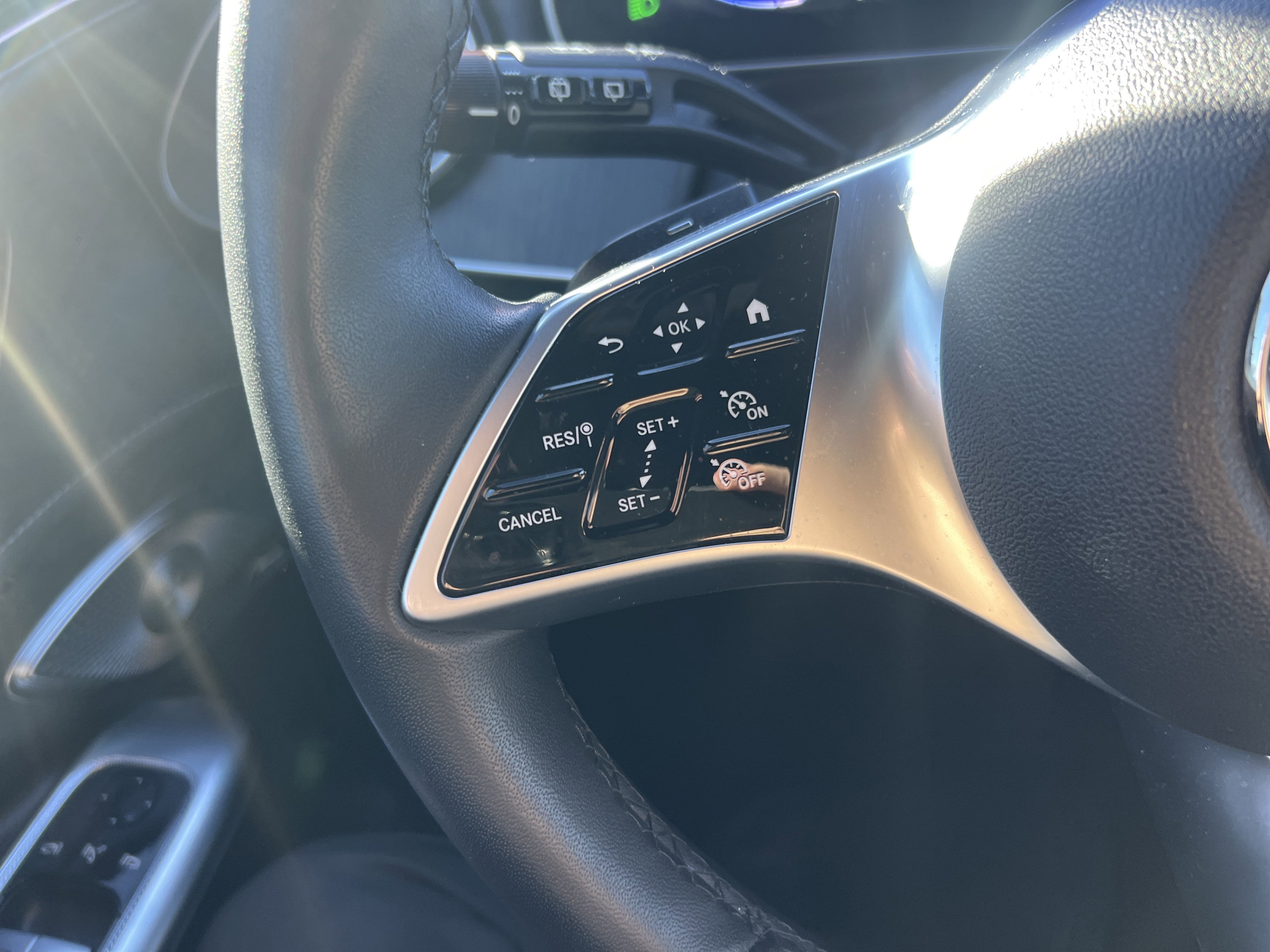 Certified 2024 Mercedes-Benz EQE 350+ 4MATIC SUV image 19