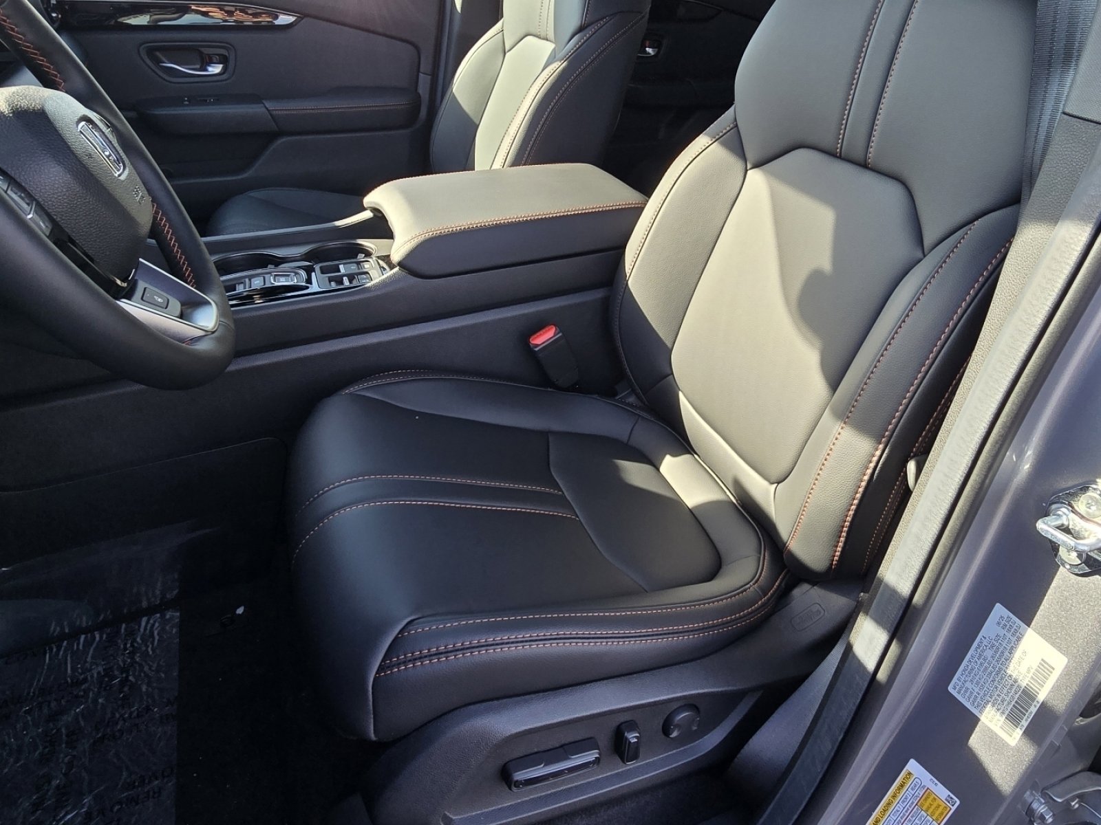 New 2025 Honda Pilot TrailSport image 25