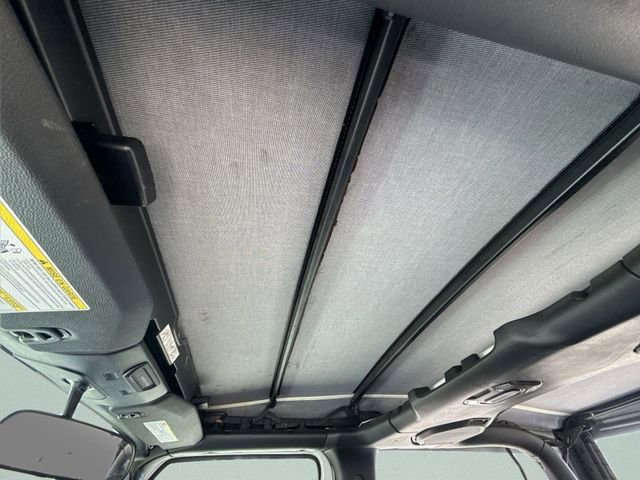 Used 2019 Jeep Wrangler Sport image 34