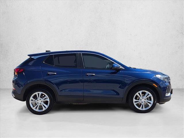 Used 2023 Buick Encore GX Preferred w/ Cold Weather Comfort Package FWD image 4