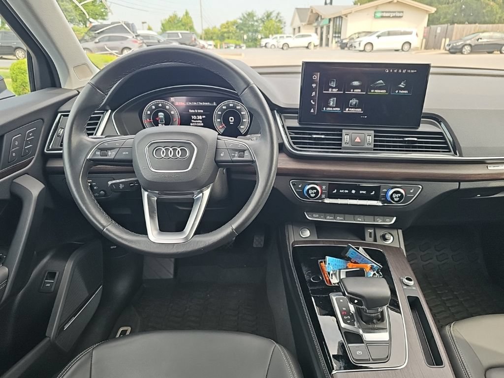 Certified 2023 Audi Q5 2.0T Premium Plus w/ Premium Plus Package AWD/4WD image 2