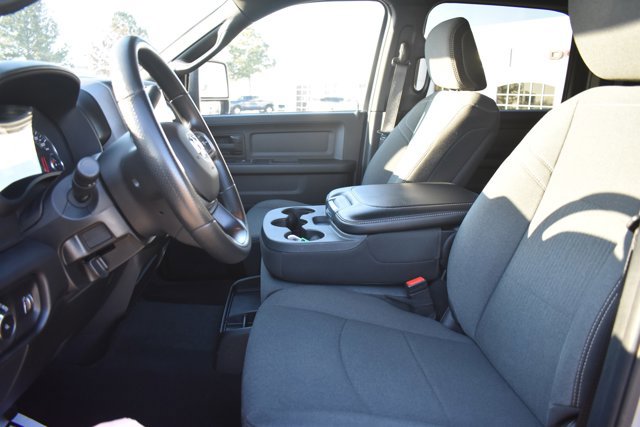 Used 2024 RAM 3500 Tradesman w/ Chrome Appearance Group image 15