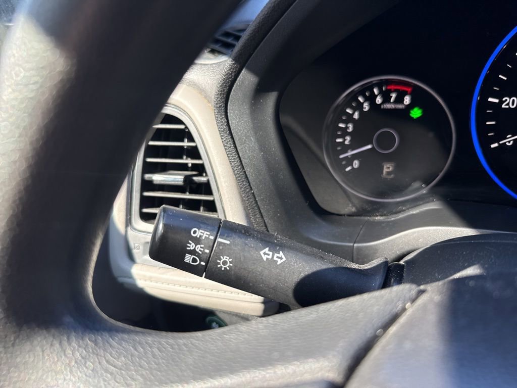 Used 2016 Honda HR-V LX image 19