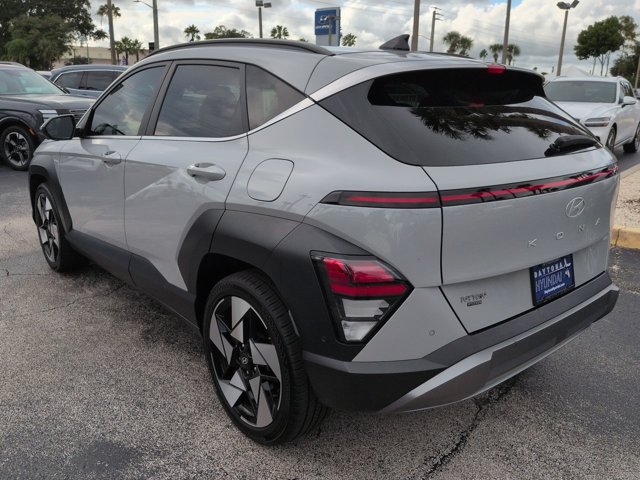 Certified 2024 Hyundai Kona Limited FWD image 6