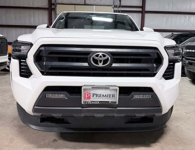Used 2024 Toyota Tacoma SR5 RWD image 7